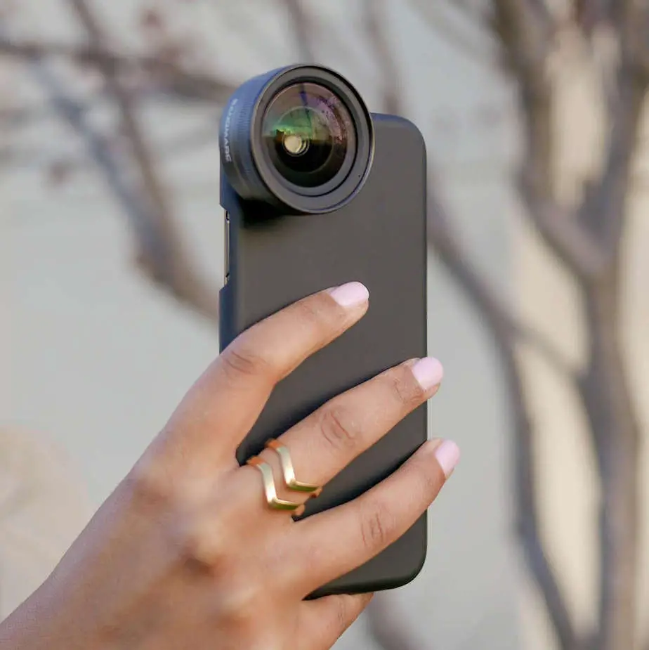best iphone clip-on lens