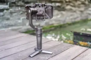 best vlogging gimbal for phone